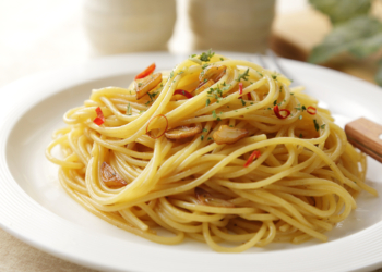 Pasta aglio e olio - oftewel pasta met olie en knoflook