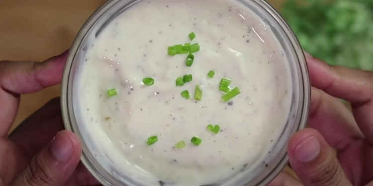 Zelf knoflooksaus maken