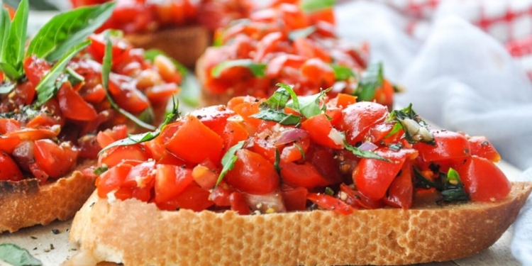 Bruschetta met tomaten