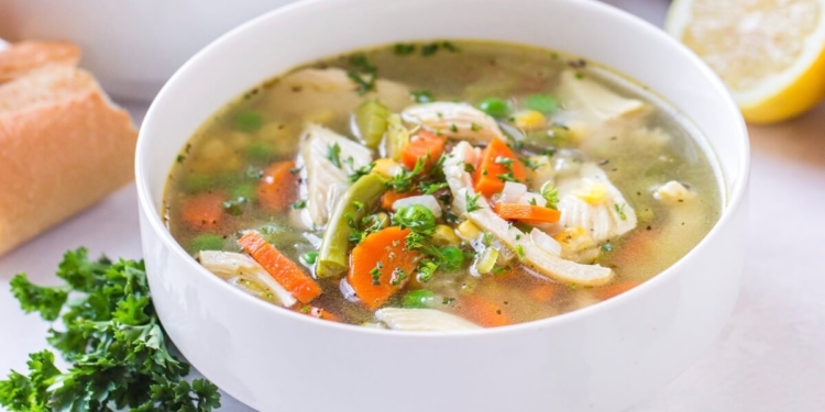 Zelf de lekkerste kippensoep maken doe je zo!