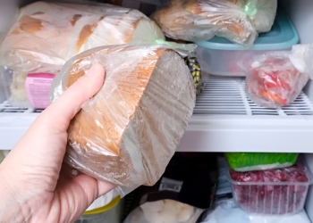 Je bewaart je brood al jaren verkeerd in de vriezer en bijna iedereen doet dit fout